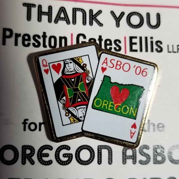 ASBO trading pin 2006 lapel brooch enamel gold tone Association School b… - Picture 6 of 9